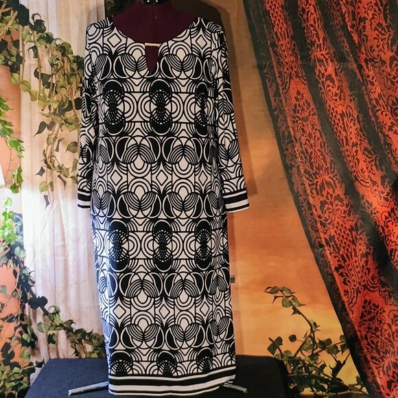 EUC: HAANI Sze 2X Black & White Geometric Midi Dress - Picture 1 of 5